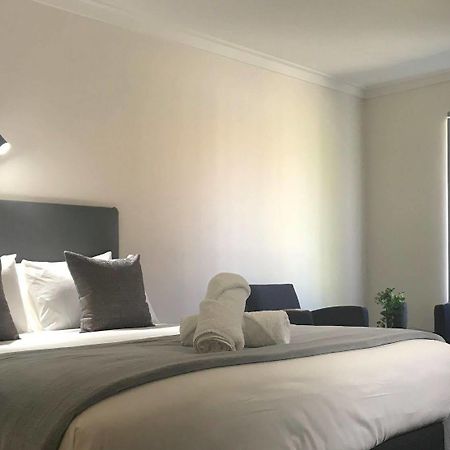 Hotel Clipper Rockingham Zewnętrze zdjęcie